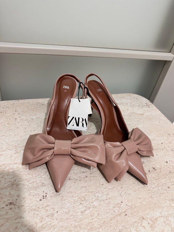 Bej Fiyonklu Yüksek Topuklu Stiletto - Görsel 3