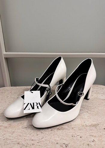 Zara 36