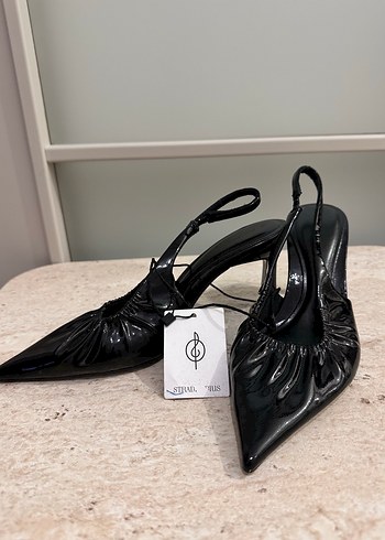 Kadın Siyah Rugan Stiletto Topuklu Ayakkabı - Görsel 2