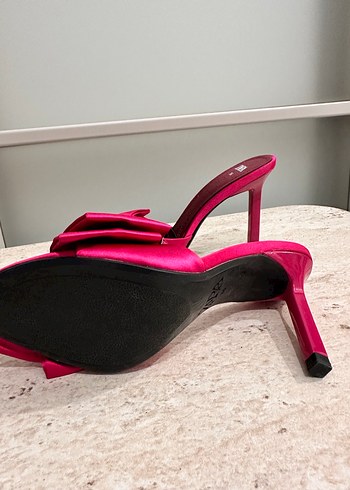 Fiyonklu Pembe Yüksek Topuklu Stiletto - Görsel 7