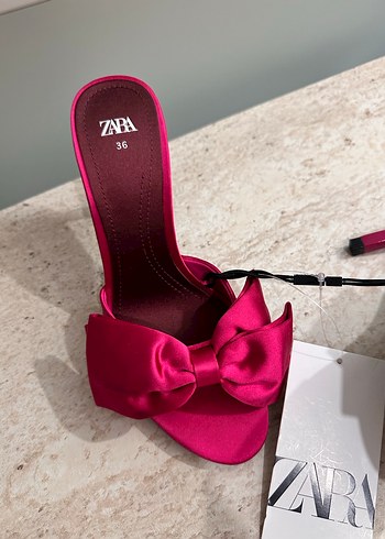 Fiyonklu Pembe Yüksek Topuklu Stiletto - Görsel 5