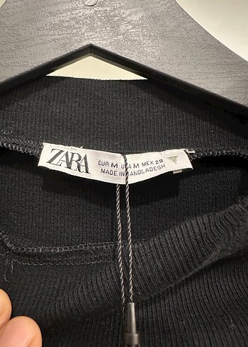 Siyah Yüksek Yakalı Uzun Kollu Mini Kazak - Görsel 4