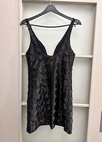 V Yaka Siyah Midi Pilili Abiye Elbise - Görsel 2