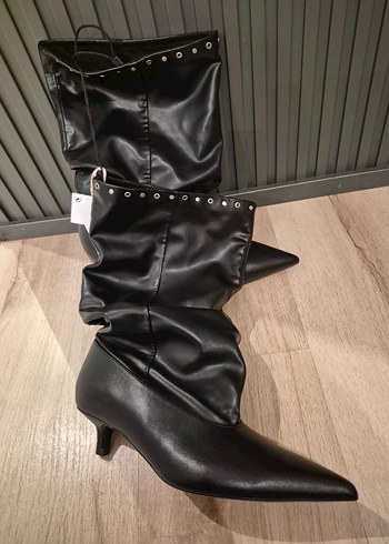 Siyah Deri Stiletto Topuklu Diz Boyu Bot - Görsel 6