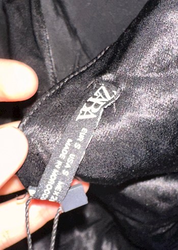 Zara Siyah Drapeli Askılı Midi Gotik Elbise