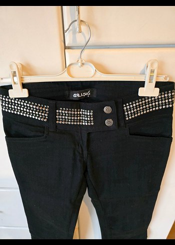 Adl Kemer Detaylı Siyah Jean - Görsel 2