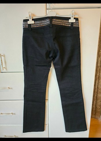 Adl Kemer Detaylı Siyah Jean - Görsel 3