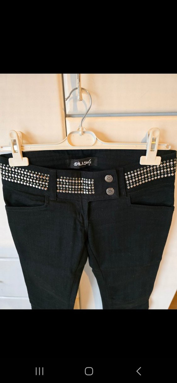 Adl Kemer Detaylı Siyah Jean - Görsel 2