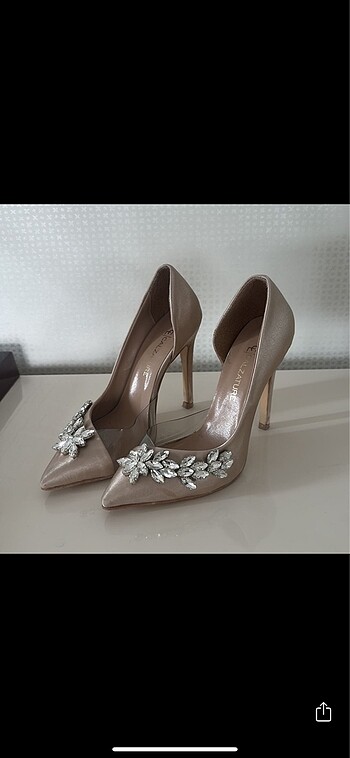 37 Beden Taşlı Vizon Stiletto