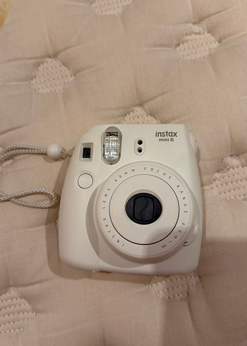 Beyaz Instax Mini 8 Film Kamera