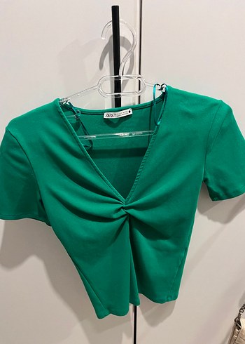 Zara Yesil V Yaka Kisa Kollu Bluz