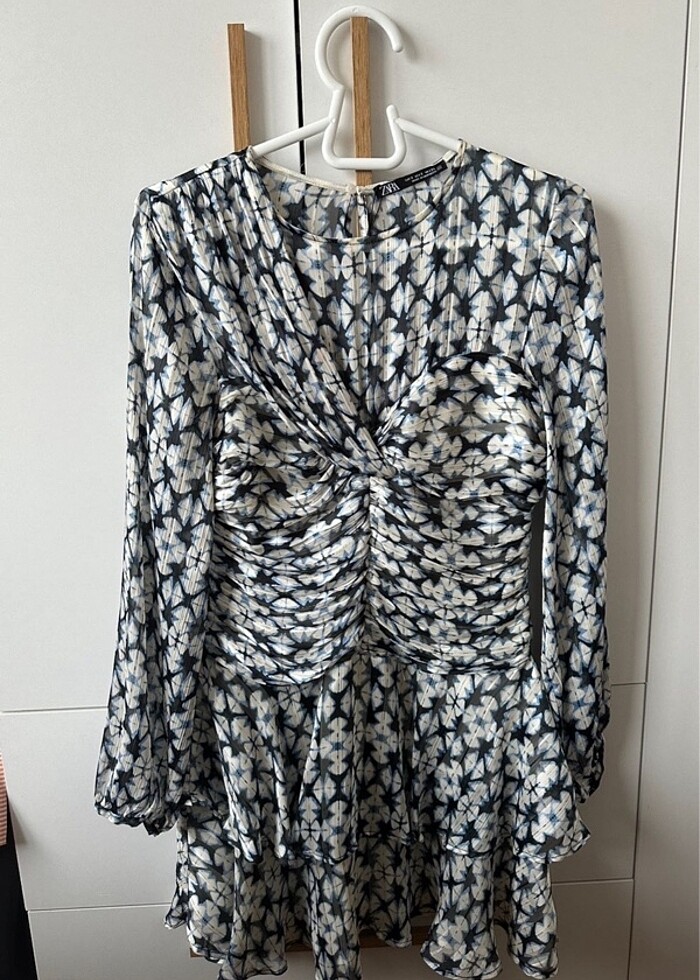 Metalik iplikli desenli kısa zara elbise - Görsel 3