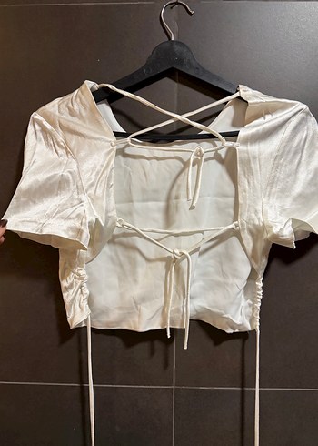 zara sırt dekolteli bluz - Görsel 6