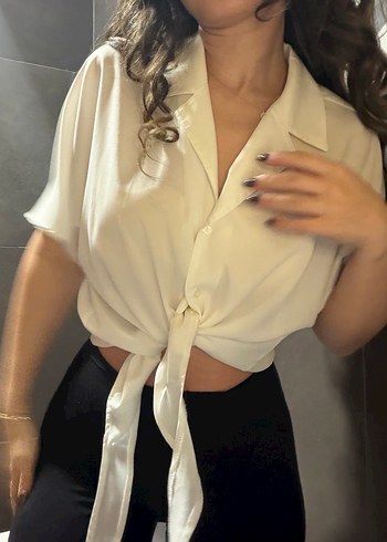 bağlama detaylı crop gömlek - Görsel 2