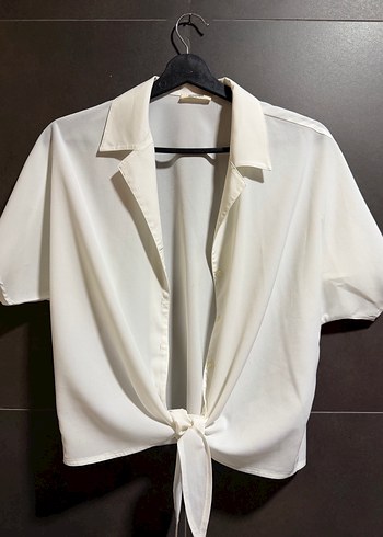 bağlama detaylı crop gömlek - Görsel 4