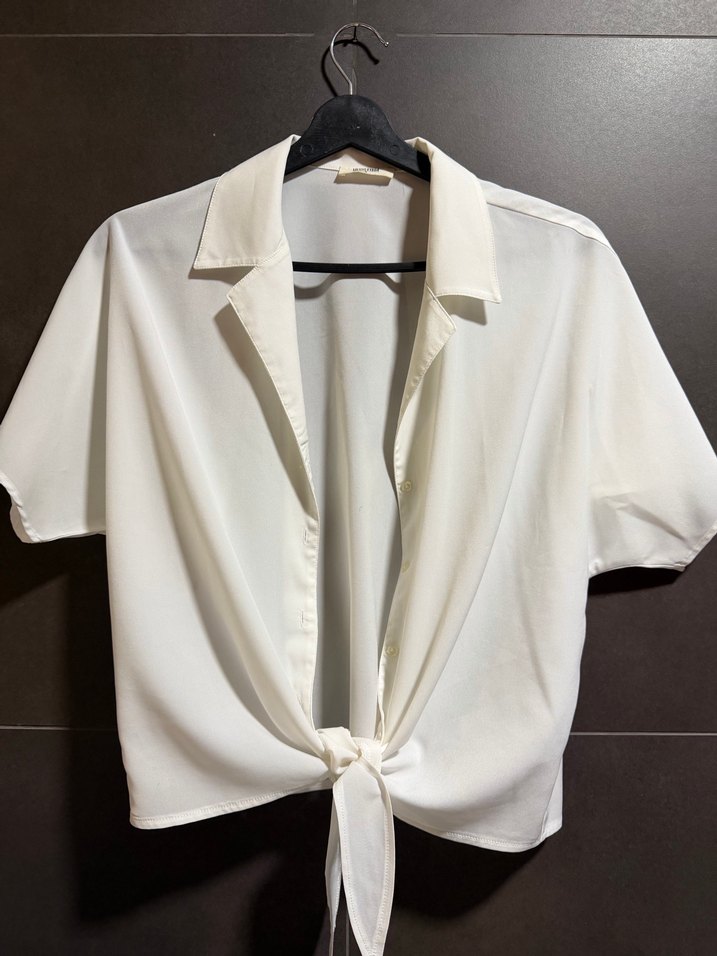 bağlama detaylı crop gömlek - Görsel 4