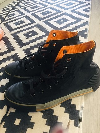 Converse Ayakkabı