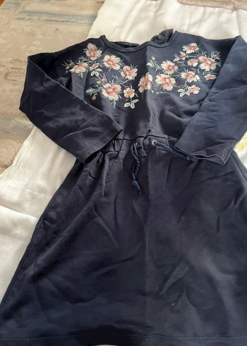 Çok Renkli Nakışlı Kız Elbisesi - Görsel 4