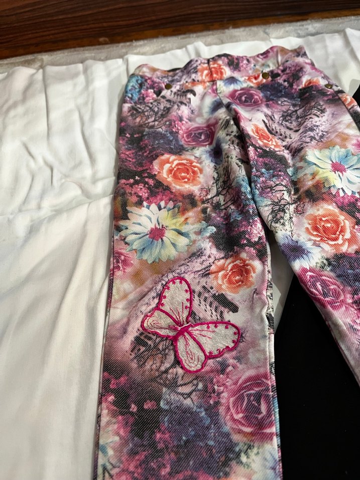 Kız Çocuk Çok Renkli Pilili Pantolon - Görsel 4