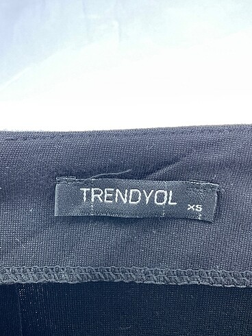 xs Beden siyah Renk Trendyol & Milla Mini Etek %70 İndirimli.