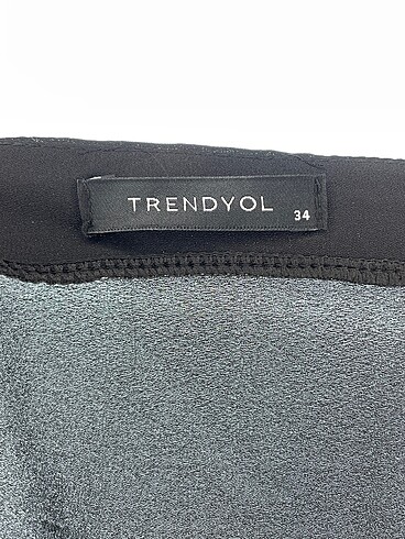 m Beden siyah Renk Trendyol & Milla Bluz %70 İndirimli.