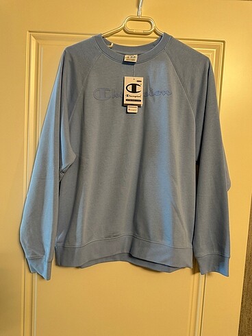 Champion Sweatshirt