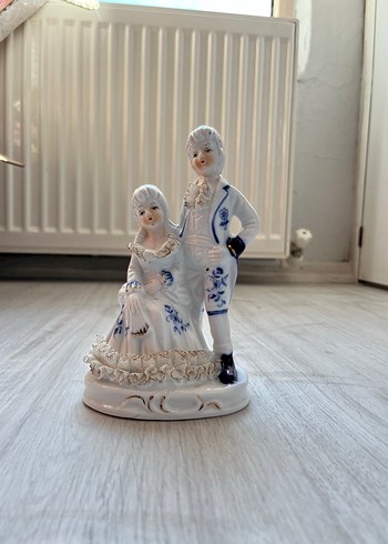 Beyaz İnce Detaylı Çift Figür antika biblo - Görsel 3