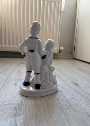 Beyaz İnce Detaylı Çift Figür antika biblo - Görsel 4