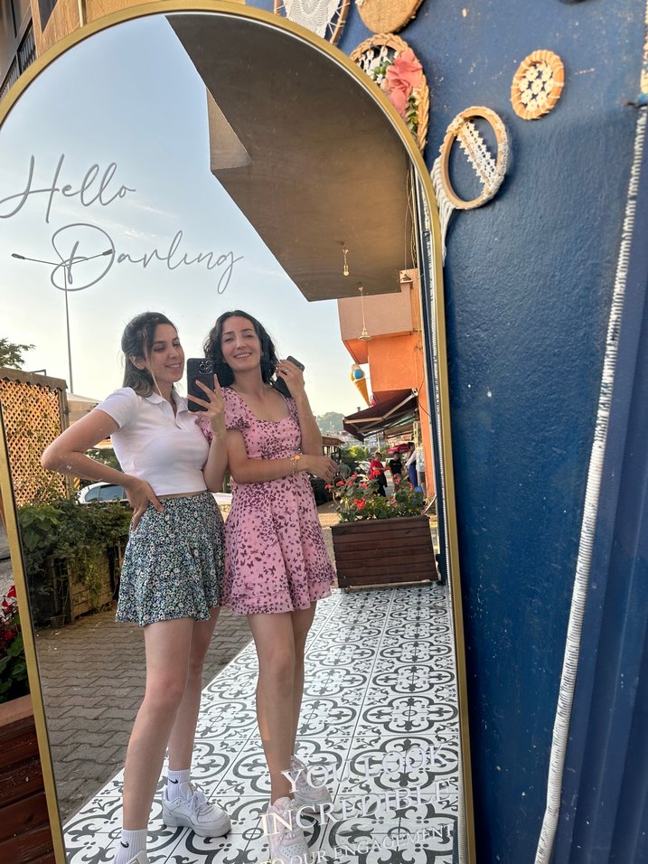 Pembe Volanlı Uzun Elbise - Görsel 4