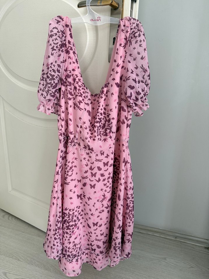 Pembe Volanlı Uzun Elbise - Görsel 3