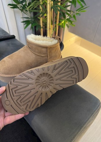 Bej Süet Kürklü Kadın Platform Bot - Görsel 4
