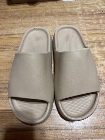Nike terlik
