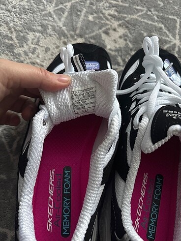 40 Beden siyah Renk Kadın Skechers ayakkabı