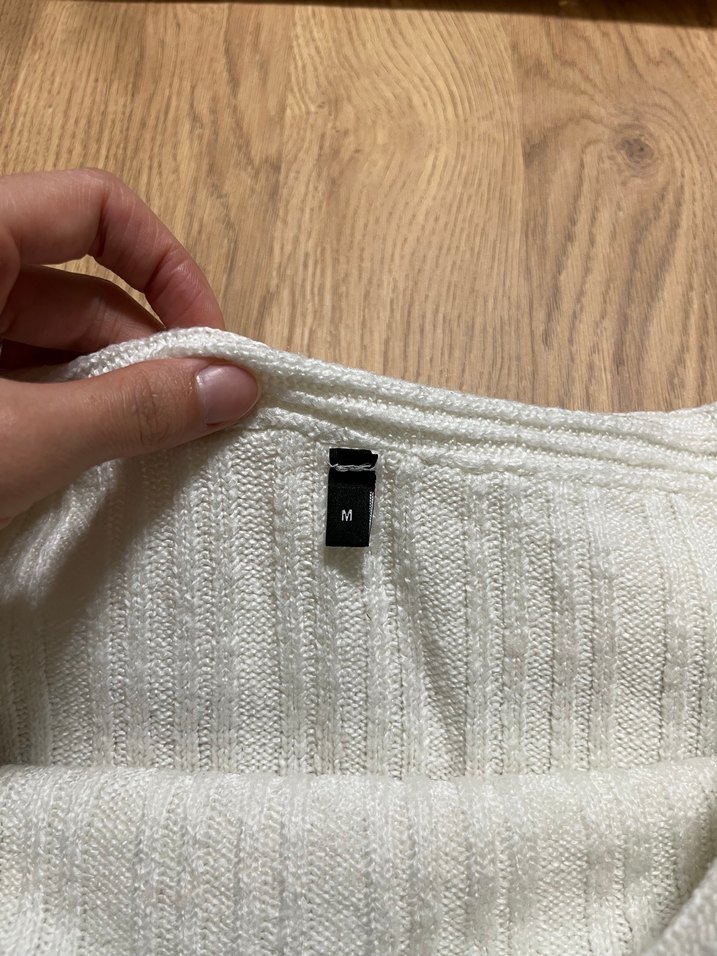 Kadın Bej Oversize Triko Kayık Yaka Kazak - Görsel 4