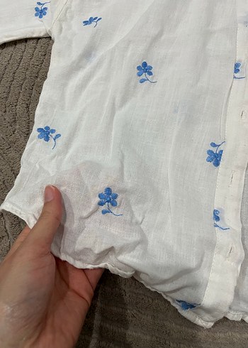 Nakışlı Beyaz Keten Kadın Gömlek - Görsel 3