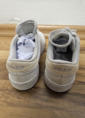 37 Beden Adidas spor ayakkabi