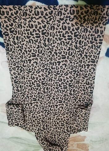 LEOPAR DESENLİ KAPŞONLU TUNİK - Görsel 2