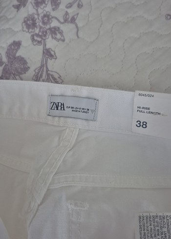 Zara Kadın Beyaz Midi Kumaş Pantolon