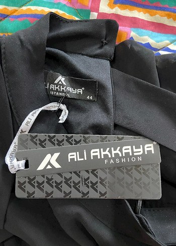 44 Beden siyah Renk Siyah V Yaka Uzun Siyah Elbise