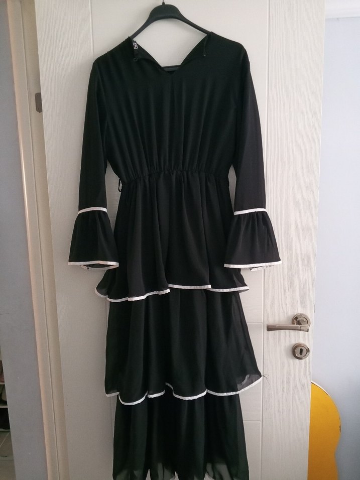 Diger Siyah Uzun Katlı Kadın Elbise - Görsel 2