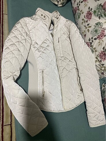 Zara mont