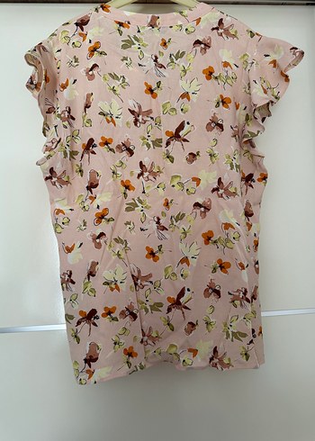 Pembe Desenli V Yaka Kısa Kollu Bluz - Görsel 2