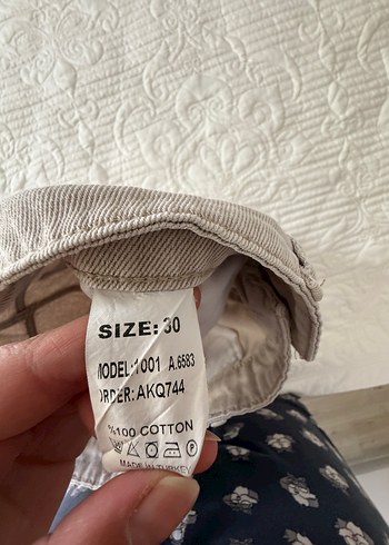 Bej Mini Kadın Kot Şort - Görsel 4