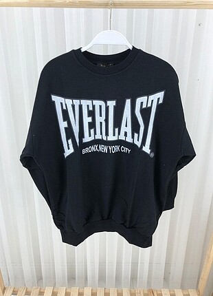 Everlast sweatshirt