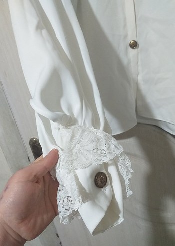 Dantel Detaylı Beyaz Vintage Kadın Gömlek - Görsel 3
