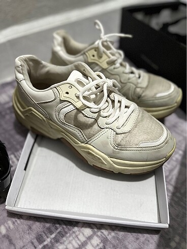 Beyaz sneaker - Görsel 3