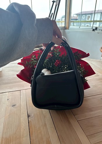 Siyah Deri Tokalı Kadın Çanta - Görsel 2