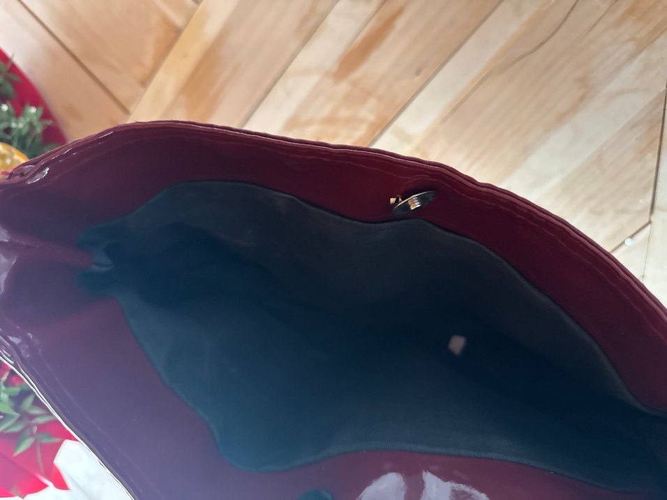 Parlak Bordo Deri Kadın Çanta - Görsel 4