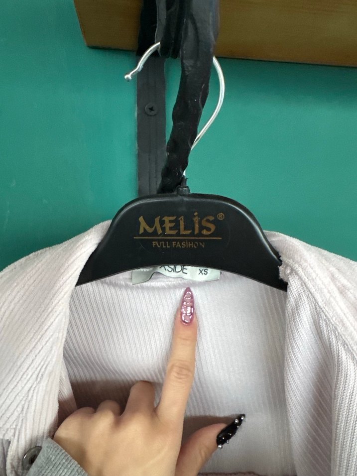 Düğmeli Rahat Kesim Kadın Gömlek - Görsel 3