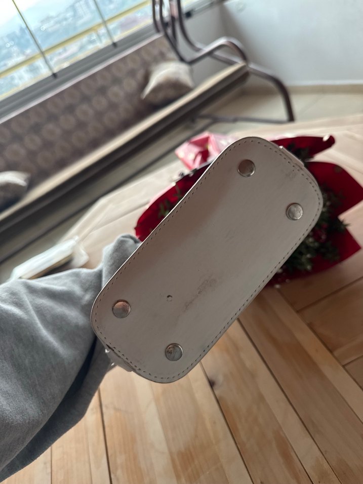 Beyaz Deri Minimalist Kadın Çanta - Görsel 5